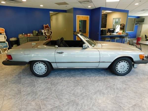 1987 Mercedes-Benz 500-Class 560 SL - BAD CREDIT OK! - cars & trucks... for sale in Chichester, NH – photo 6