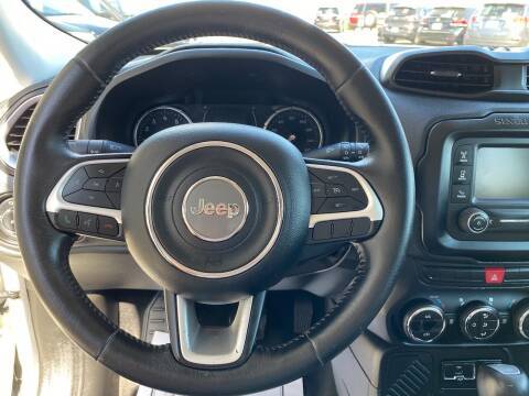 2015 Jeep Renegade FWD Bluetooth Cruise Control Clean - cars & for sale in Nampa, ID – photo 11