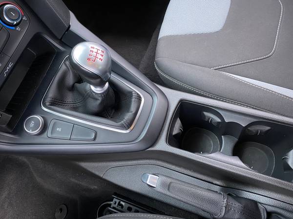 2016 Ford Focus ST Hatchback 4D hatchback Gray - FINANCE ONLINE -... for sale in Fort Collins, CO – photo 21