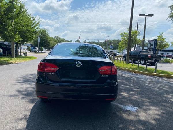 12 VW Jetta LEATHER 1 YEAR WARRANTY-NO DEALER FEES-CLEAN TITLE ONLY for sale in Gainesville, FL – photo 4