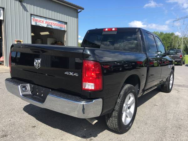 2019 RAM 1500 SLT Crew Cab 5.7L Black Only 17K Many Options! for sale in Bridgeport, NY – photo 7