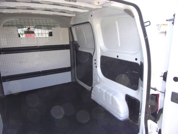 2015 Nissan NV200 SV Cargo Van - FWD - 83, 307 Miles - White - Very for sale in Allison Park, PA – photo 11