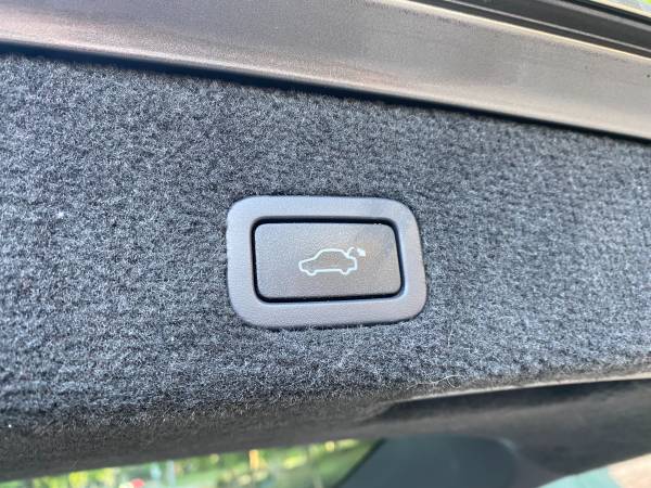 2008 Volvo XC70 AWD - Clean title for sale in Cupertino, CA – photo 11