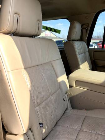 2008 Lincoln Navigator 4WD 4dr - - by dealer - vehicle for sale in Chesaning, MI – photo 11