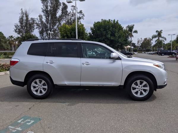 2011 Toyota Highlander 4x4 4WD Four Wheel Drive SKU: BS064348 - cars for sale in Irvine, CA – photo 5
