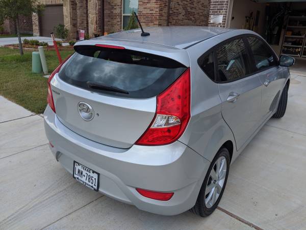2013 Hyundai Accent SE, 4dr Hatchback, – Single Owner, 110k, manual for sale in Fort Worth, TX – photo 4