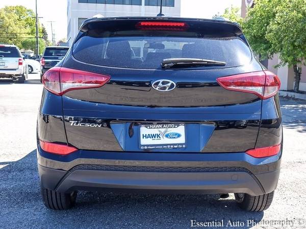 2017 Hyundai Tucson SE - - by dealer - vehicle for sale in Oak Lawn, IL – photo 5