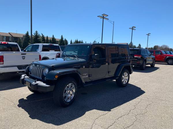 2018 Jeep Wrangler JK 4WD Unlimited Sahara for sale in Holland , MI – photo 6
