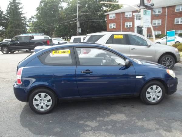 2008 Hyundai Accent GS 3-Door - cars & trucks - by dealer - vehicle... for sale in Warwick, MA – photo 8