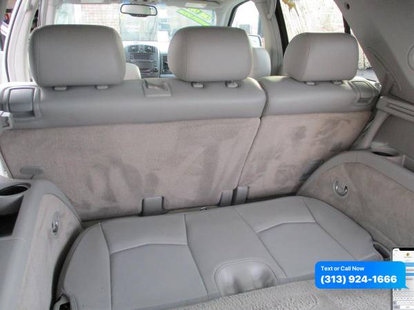2005 Cadillac SRX - BEST CASH PRICES AROUND! - cars & trucks - by... for sale in Detroit, MI – photo 7