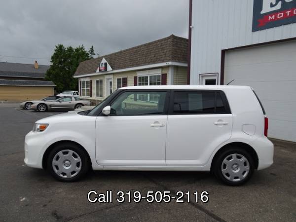 2012 Scion xB - cars & trucks - by dealer - vehicle automotive sale for sale in Waterloo, IA – photo 3