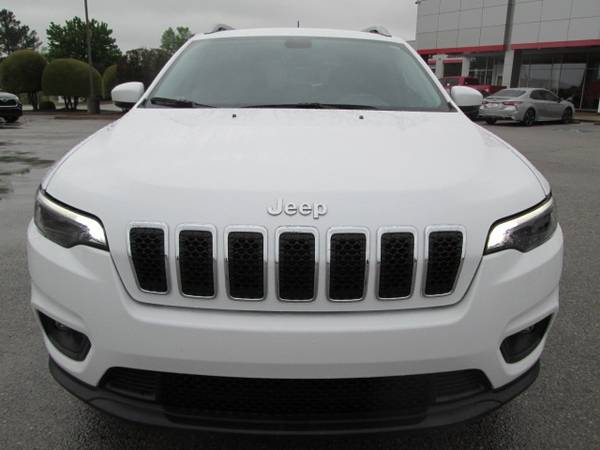 2020 Jeep Cherokee Latitude Plus suv Bright White Clearcoat - cars & for sale in ROGERS, AR – photo 10