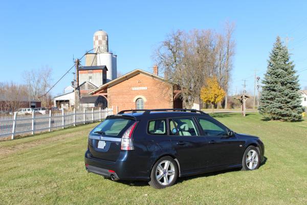 SAAB SPORTCOMBI WAGON - cars & trucks - by dealer - vehicle... for sale in New Haven, MI – photo 3