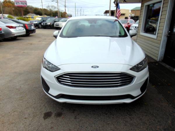 2019 Ford Fusion Hybrid SE - $0 DOWN? BAD CREDIT? WE FINANCE! - cars... for sale in Goodlettsville, TN – photo 7