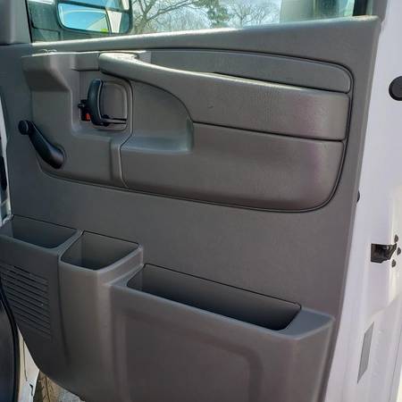 2015 CHEVROLET EXPRESS 2500 CARGO VAN RWD 2500 135 INCH... for sale in Abington, MA – photo 19