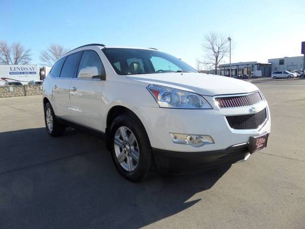 2012 Chevrolet Traverse, 2LT, Leather, New Rubber, 97K, Nice! - cars for sale in Fargo, ND – photo 4