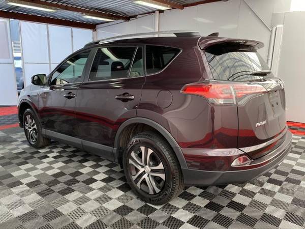 2018 Toyota RAV4 LE Wagon - - by dealer - vehicle for sale in Richmond Hill, NY – photo 3