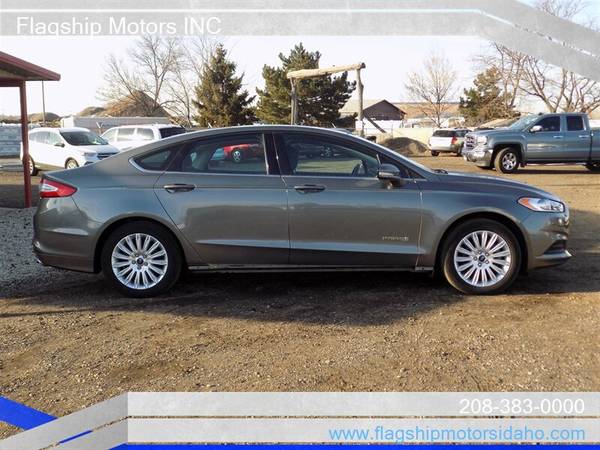 2014 Ford Fusion Hybrid SE - cars & trucks - by dealer - vehicle... for sale in Nampa, ID – photo 2