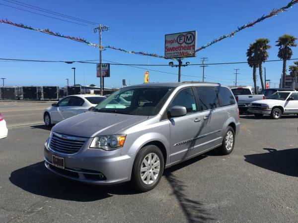 2014 Chrysler Town & Country Touring for sale in Eureka, CA – photo 2