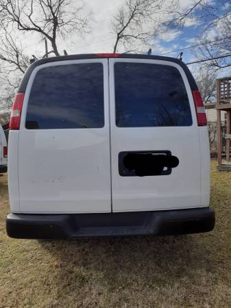 Chevy Express 2008 SOLD - cars & trucks - by owner - vehicle... for sale in Wichita, KS – photo 5