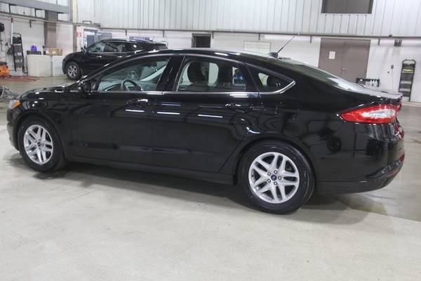 2016 Ford Fusion SE sedan Black - Monthly Payment of - cars & trucks... for sale in Benton Harbor, MI – photo 6