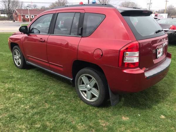 2010 JEEP COMPASS SPORT - cars & trucks - by dealer - vehicle... for sale in Woodstock, IL – photo 7