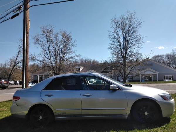 03 honda accord 6cyl 3 0 vtec 169k w black rims - - by for sale in Vails Gate, NY – photo 13