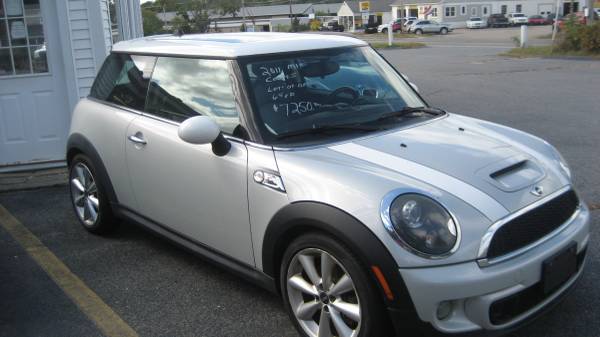 2011 MINI COOPER S 6SPD, LOTS OF OPTIONS for sale in East Falmouth, MA – photo 3