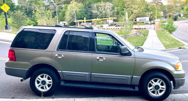 2003 Ford Expedition XLT Popular - - by dealer for sale in Knoxville, TN – photo 7