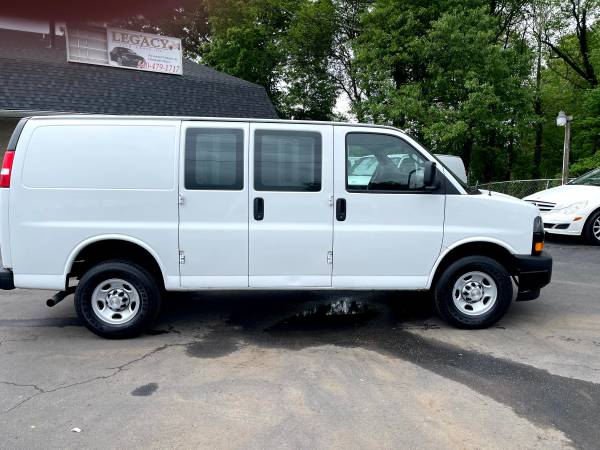 2019 chevrolet express 2500 - - by dealer - vehicle for sale in Fredericksburg, VA – photo 2