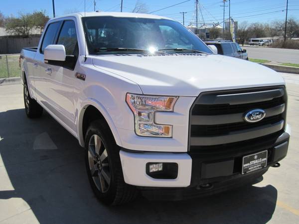 2015 Ford F150 Crew Cab Lariat 4x4 - - by dealer for sale in New Braunfels, TX – photo 4