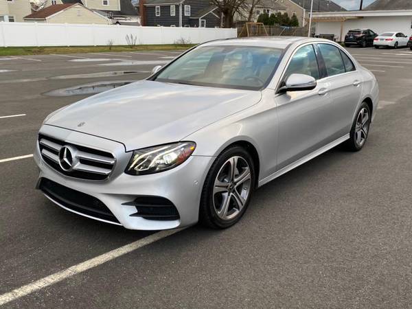 2018 Mercedes-Benz E-Class E 300 RWD Sedan -EASY FINANCING AVAILABLE... for sale in Bridgeport, CT – photo 3