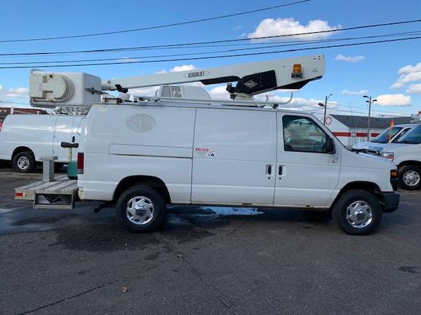 2012 Ford E-350 VERSALIFT 34 FOOT BUCKET VAN SEVERAL I - cars & for sale in Massapequa, MA – photo 6