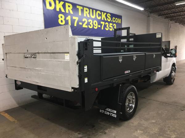 2015 Ford F-350 Reg Cab V8 Contractor Flatbed w/Liftgate ONE for sale in Arlington, TX – photo 5