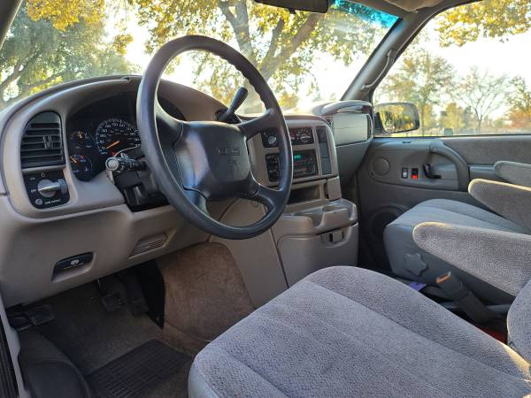 1999 GMC Safari AWD 3dr Extended Mini Van ** ONE OWNER** - cars &... for sale in Modesto, CA – photo 11