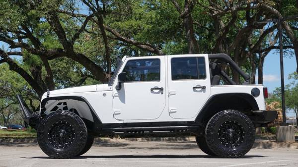 2014 Jeep Wrangler Unlimited 4DR ( HURRY JK UNDER 30k GO FAST ) for sale in Austin, TX – photo 10