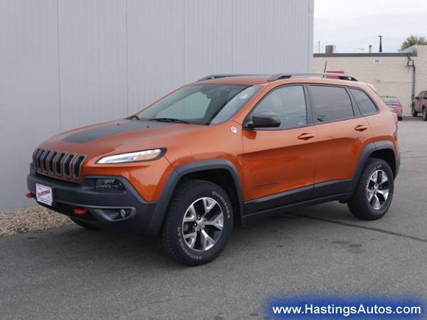 2015 Jeep Cherokee Trailhawk 4WD for sale in Hastings, MN – photo 2