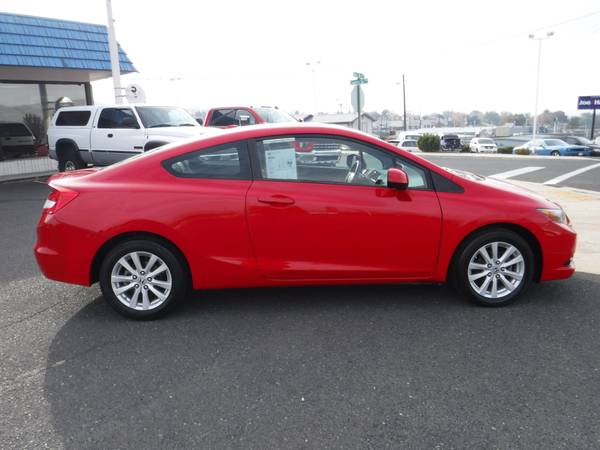 2012 Honda Civic EX Navigation Coupe Sunroof Automatic Immaculate!!... for sale in LEWISTON, ID – photo 2