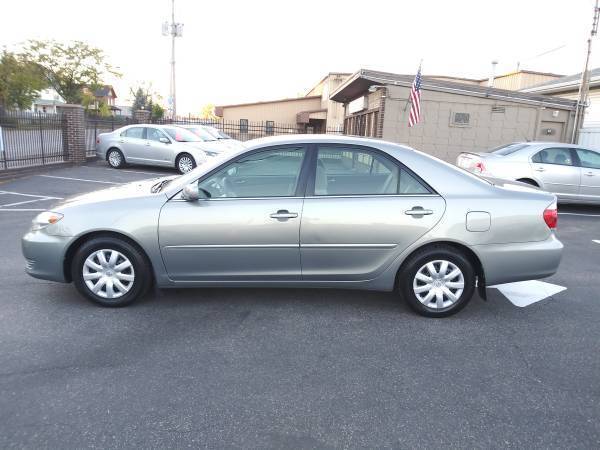 2006 TOYOTA CAMRY LE 127k miles - cars & trucks - by dealer -... for sale in Saint Paul, MN – photo 4