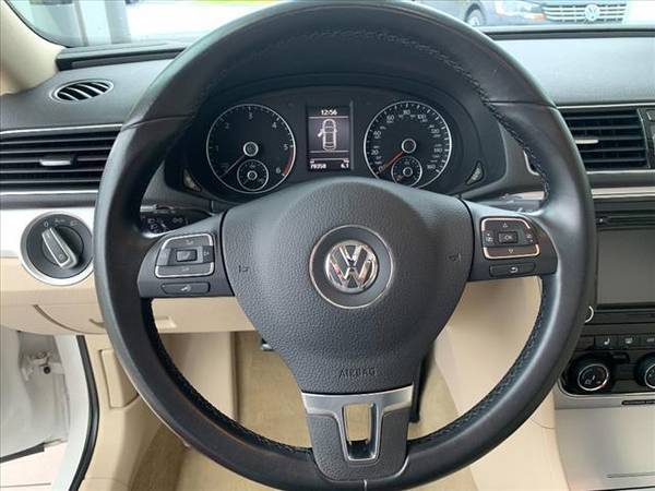2013 VW PASSAT TDI SE POWER SUNROOF/HEATED LEATHER/2 YR VW WARRANTY for sale in Eau Claire, WI – photo 9