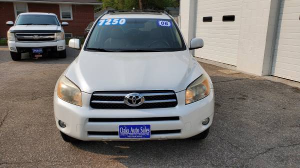 2006 Toyota RAV4 Limited - All Wheel Drive! - cars & trucks - by... for sale in Lincoln, NE – photo 3