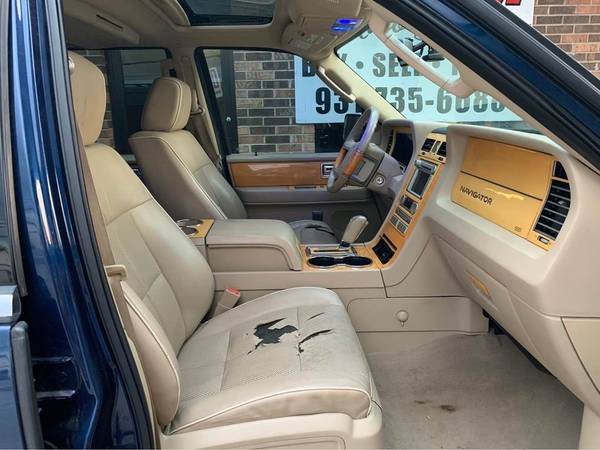 2007 Lincoln Navigator - cars & trucks - by owner - vehicle... for sale in Shelbyville, AL – photo 10