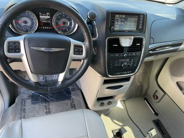 2014 Chrysler Town and Country/Amerivan Handicap Conversion for sale in Grand Forks, ND – photo 14