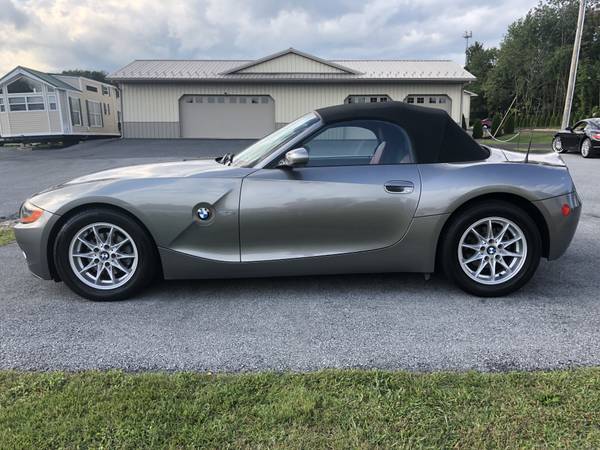 2003 BMW Z4 Automatic Grey over Red Leather Excellent Condition for sale in Palmyra, PA – photo 18