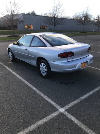 2002 Chevy Cavalier 30+mpg sporty clean - cars & trucks - by owner -... for sale in Newtonville, NY – photo 3