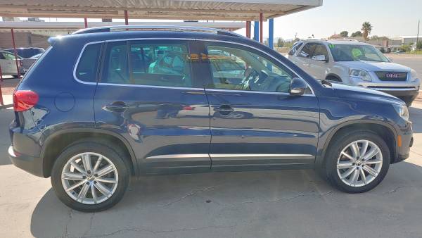 2013 Volkswagen Tiguan AWD SEL - cars & trucks - by dealer - vehicle... for sale in El Paso, TX – photo 4