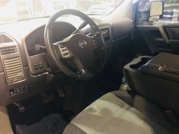 2004 Nissan Titan V8 SE King Cab,222k miles,Bluetooth,We accept all for sale in Cleveland, OH – photo 21