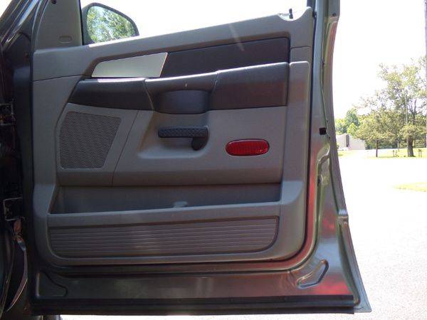 2007 Dodge Ram 1500 SLT Quad Cab 4WD for sale in Madison , OH – photo 22