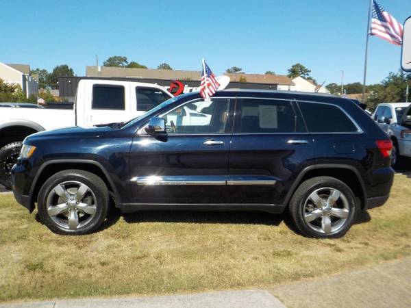 2011 Jeep Grand Cherokee OVERLAND 4X4, ONE OWNER, NAVIGATION, UCONNECT for sale in Virginia Beach, VA – photo 3