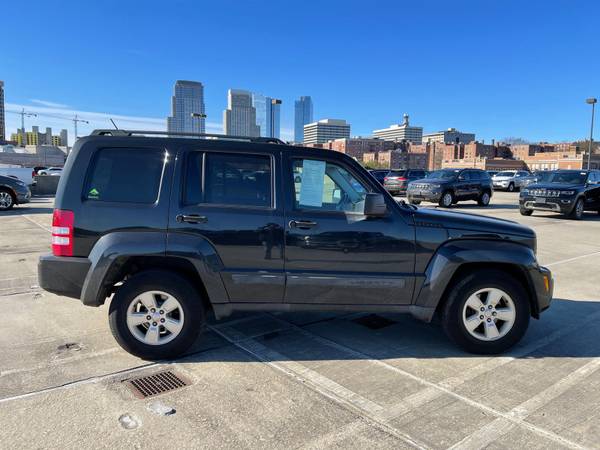 2011 JEEP LIBERTY SPORT 4X4 - - by dealer - vehicle for sale in Island Heights, NJ – photo 3